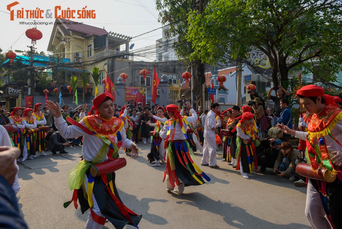 Trai lang Trieu Khuc gia gai dien dieu mua dieu truyen thong-Hinh-7