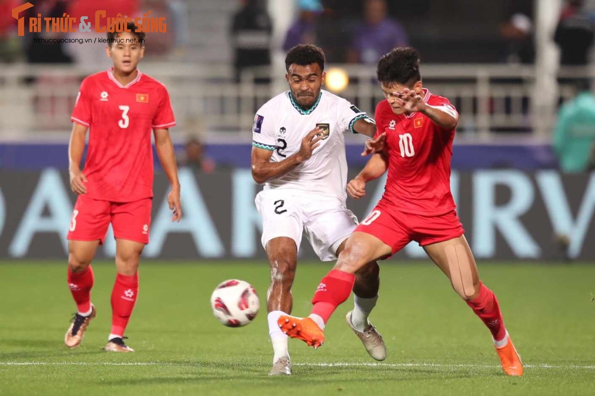 View - 	Trung vệ non kém tuyển Việt Nam thua bạc nhược trước Indonesia