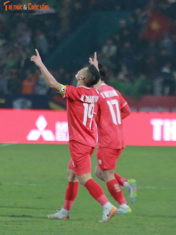 Thang toi thieu Indonesia, DT Viet Nam tu tin dung dau bang AFF Cup-Hinh-8