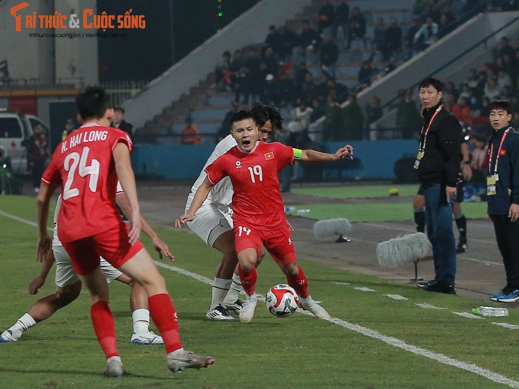 Thang toi thieu Indonesia, DT Viet Nam tu tin dung dau bang AFF Cup-Hinh-9