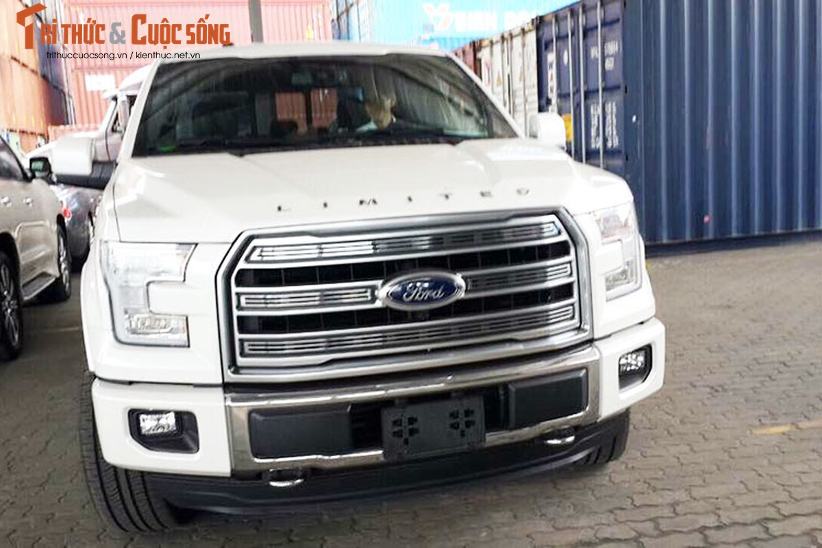 Ban tai Ford F150 Limited 2016 gia hon 3 ty tai Ha Noi