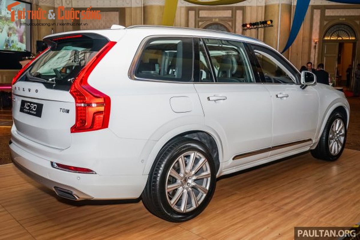 Volvo XC90 T8 lap rap tai malaysia gia tu 2,2 ty dong-Hinh-4