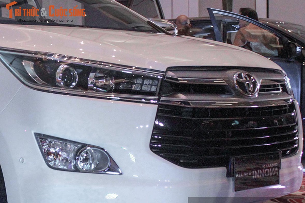 Toyota Innova 2016 