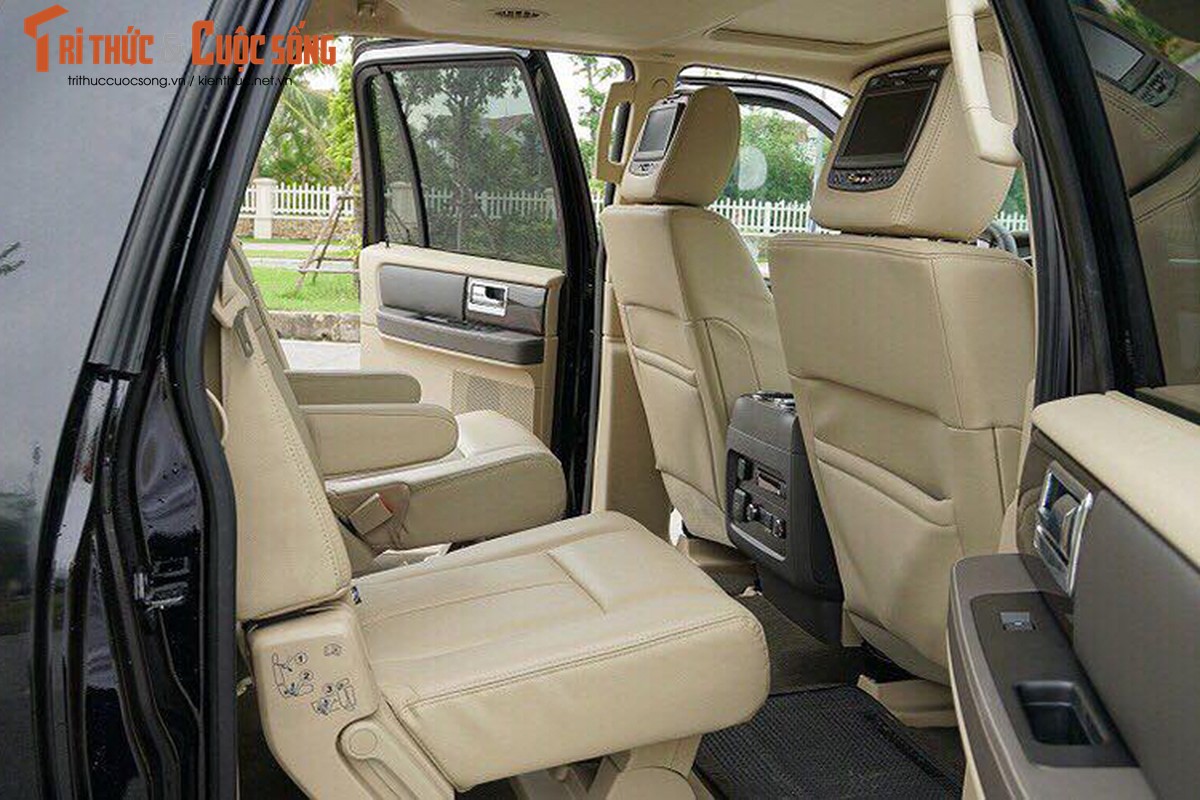 Can canh sieu SUV tien ty Lincoln Navigator L 2015 tai VN-Hinh-9