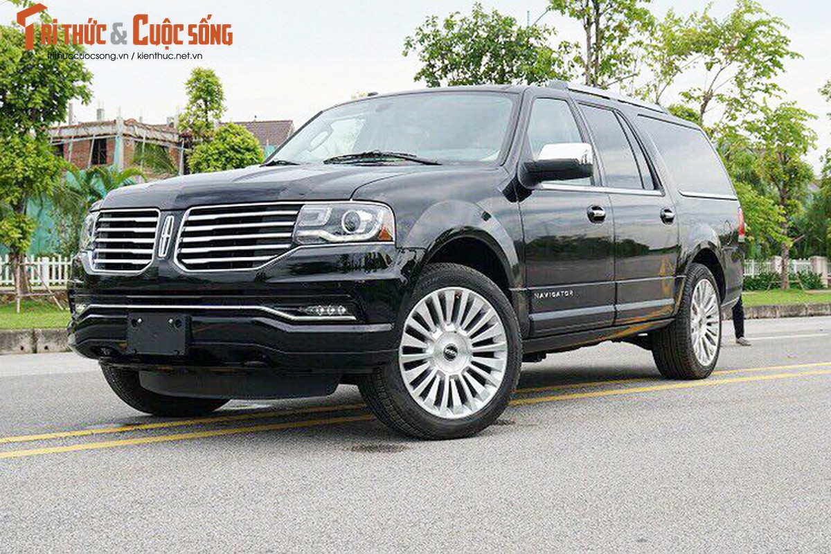 Can canh sieu SUV tien ty Lincoln Navigator L 2015 tai VN