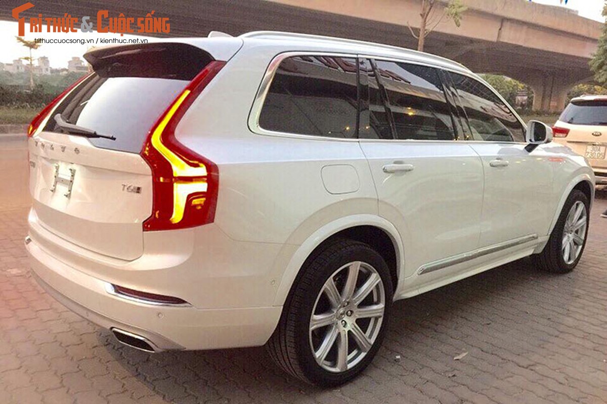 Volvo XC90 T6 Inscription gia 3,9 ty dong tai Ha Noi-Hinh-4