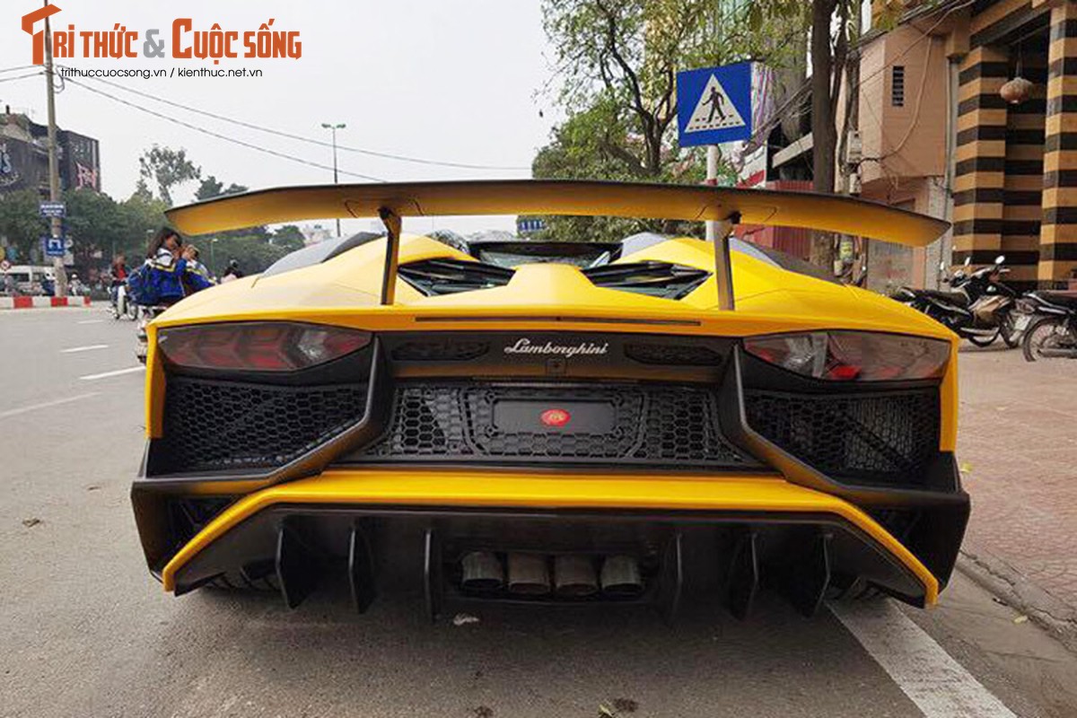 Lamborghini Aventador SV mui tran “thet gia” 39 ty tai Ha Noi-Hinh-7