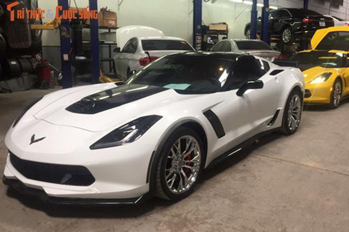 Sieu xe Chevrolet Corvette C7 gia 6 ty ve Viet Nam an Tet