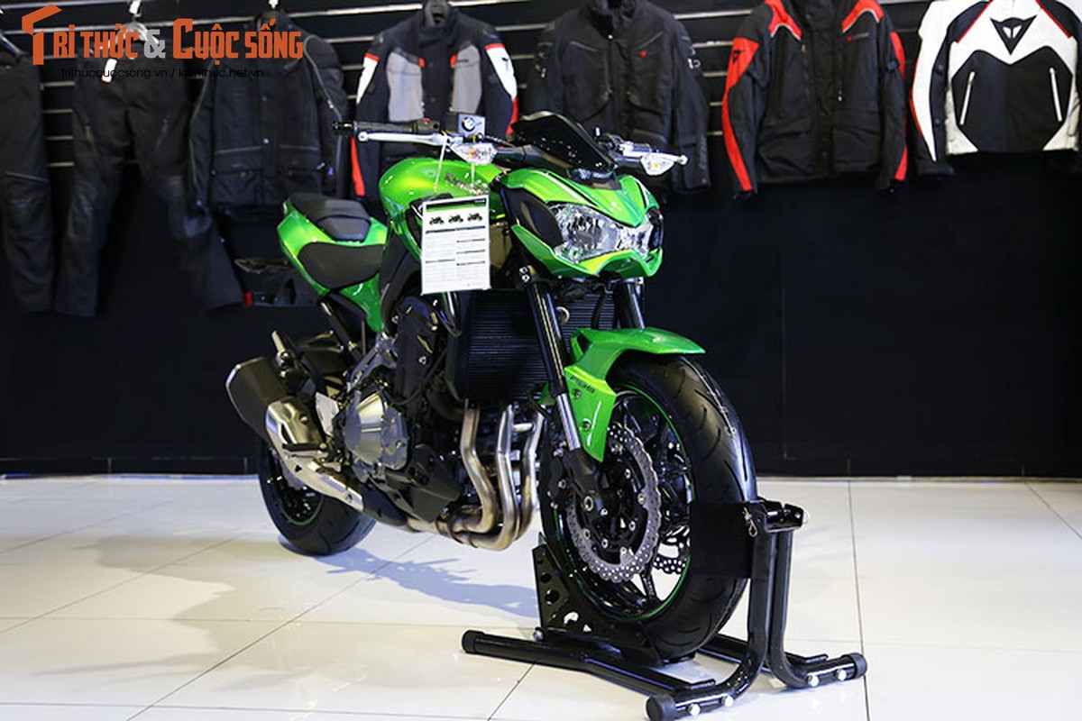 Kawasaki Viet Nam ra mat Z900 