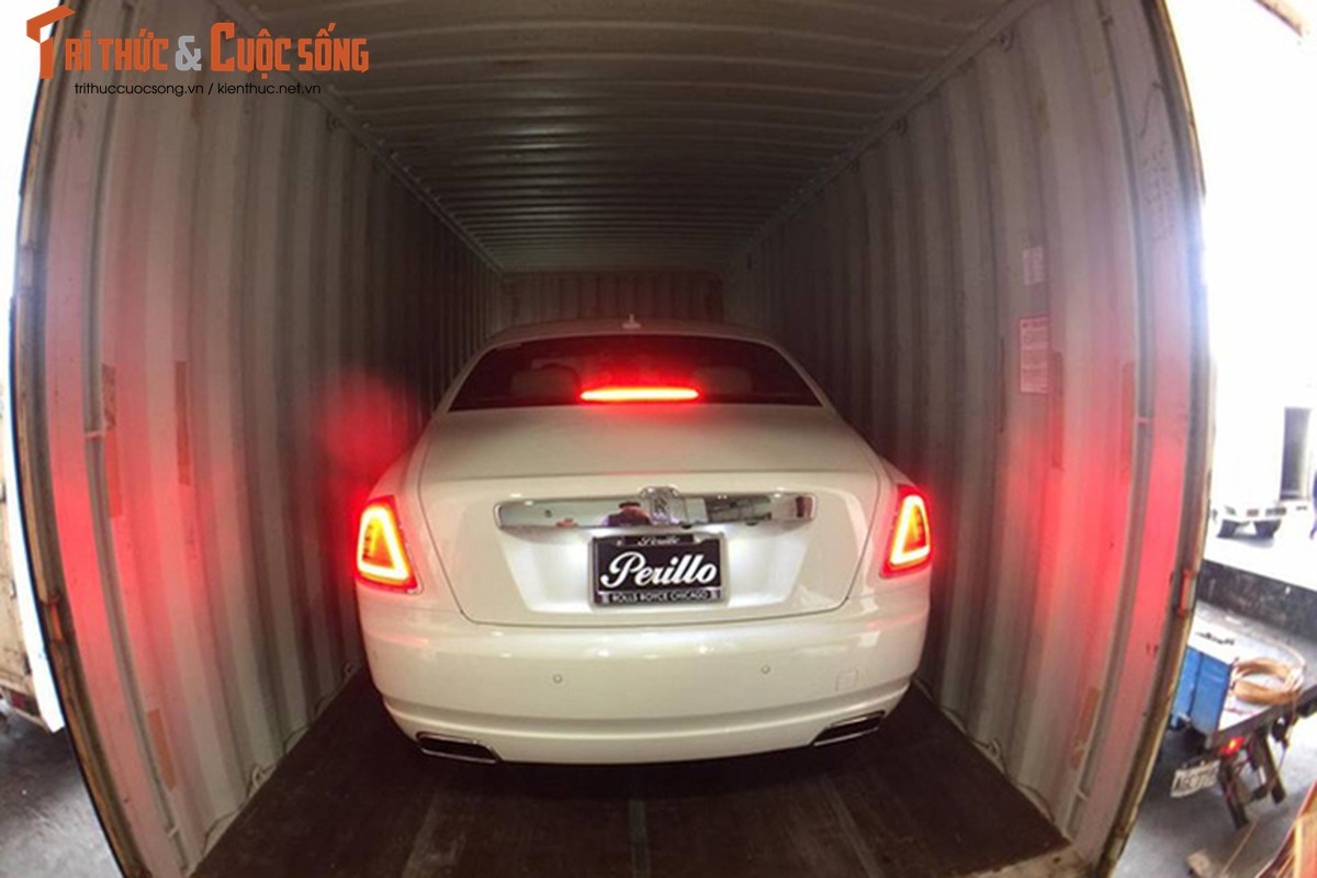 Rolls-Royce Ghost gia 42 ty dong ve Viet Nam ngay can Tet-Hinh-2