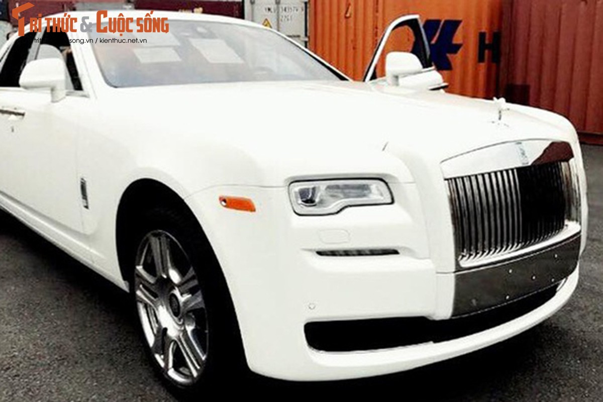 Rolls-Royce Ghost gia 42 ty dong ve Viet Nam ngay can Tet-Hinh-3