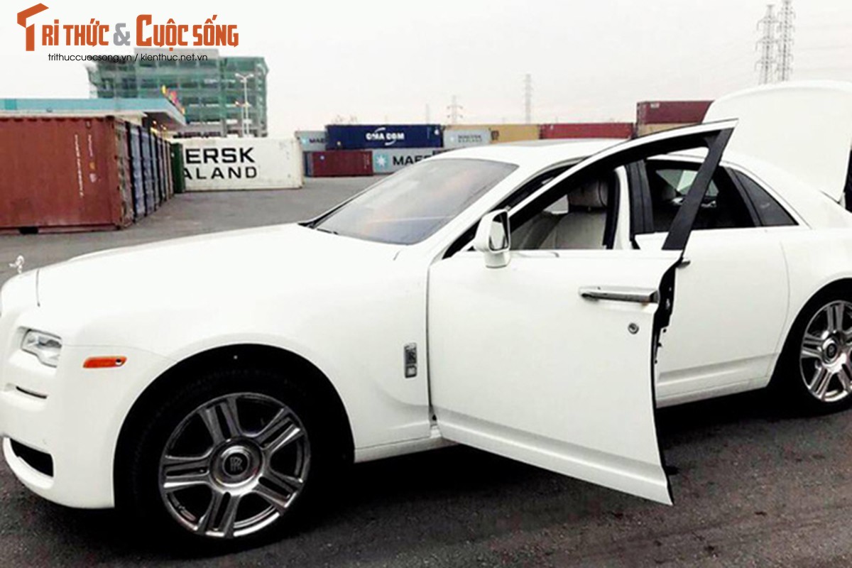 Rolls-Royce Ghost gia 42 ty dong ve Viet Nam ngay can Tet-Hinh-4