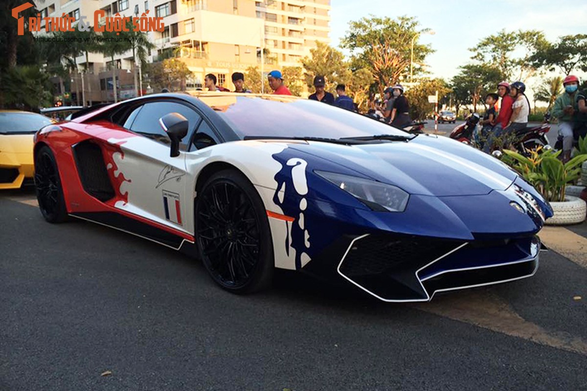 Lamborghini Aventador SV 35 ty cua Minh Nhua khoe ao moi-Hinh-8