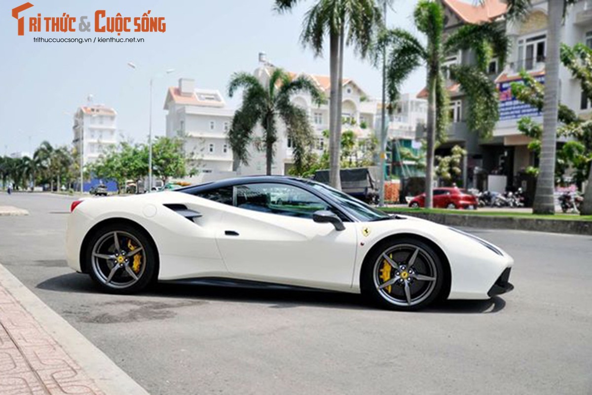 Sieu xe Ferrari 488 GTB &quot;hang luot&quot; gia 12,7 ty tai SG-Hinh-16