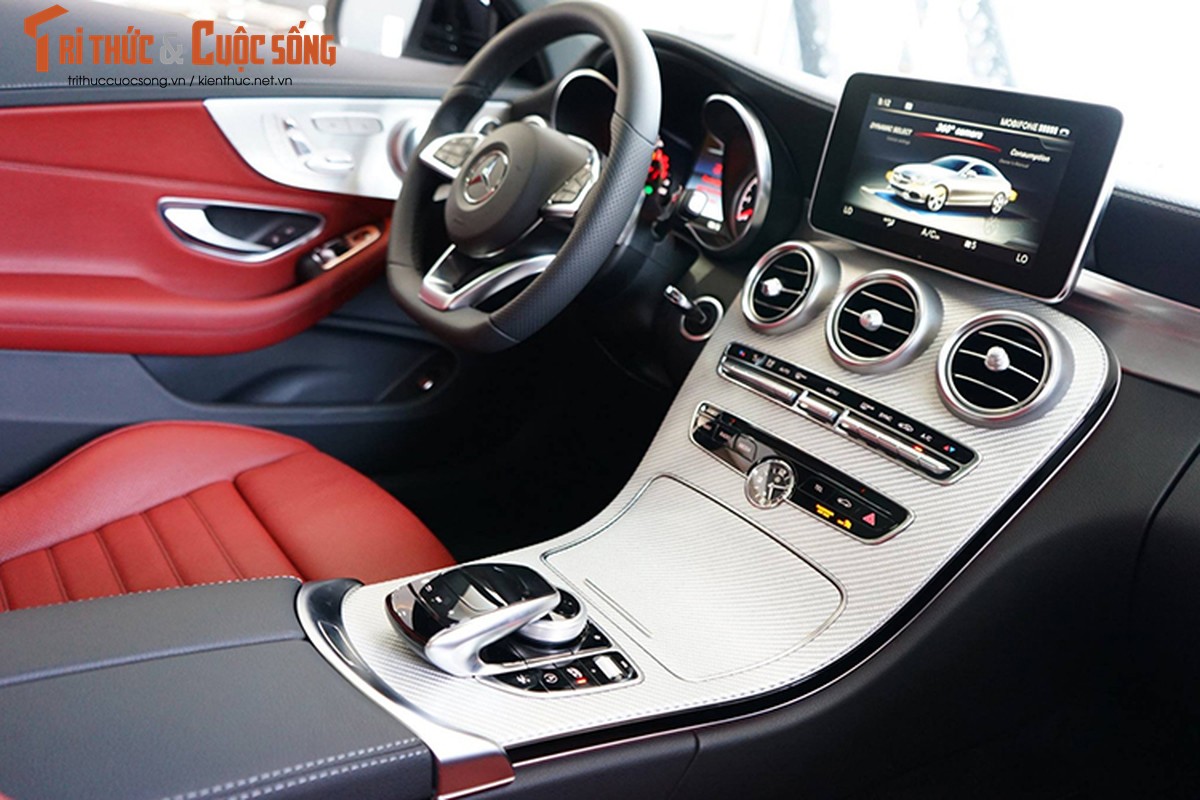 Mercedes-AMG C43 4MATIC moi &quot;chot gia&quot; 4,2 ty tai VN-Hinh-9