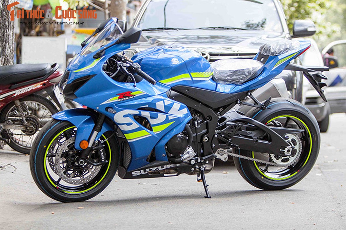 Can canh sieu moto Suzuki GSX-R1000 gia 600 trieu tai VN