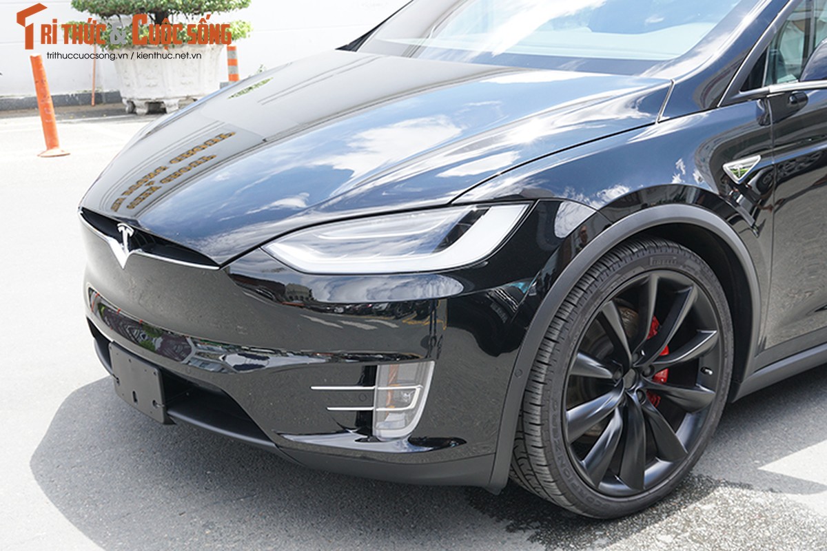 Chi tiet xe dien Tesla Model X P100D hon 8 ty tai SG-Hinh-3