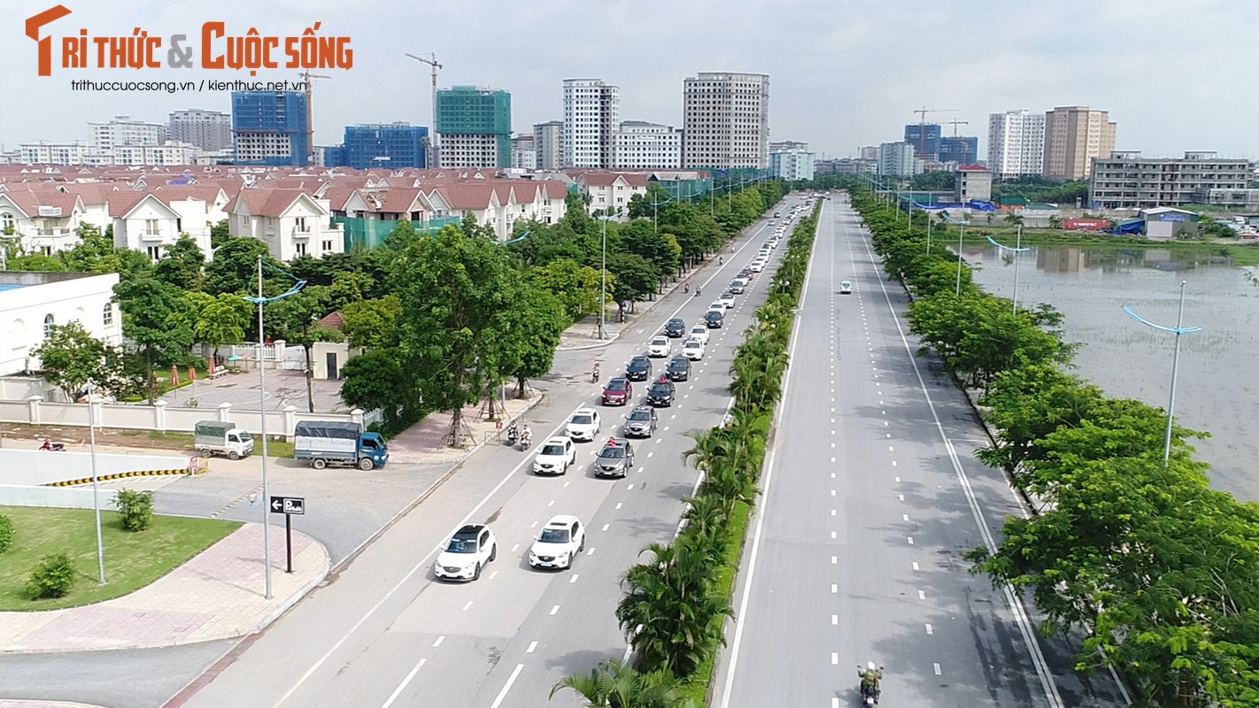 Hon 100 &quot;xe hop&quot; Mazda CX5 lan banh tai Ha Noi-Hinh-3