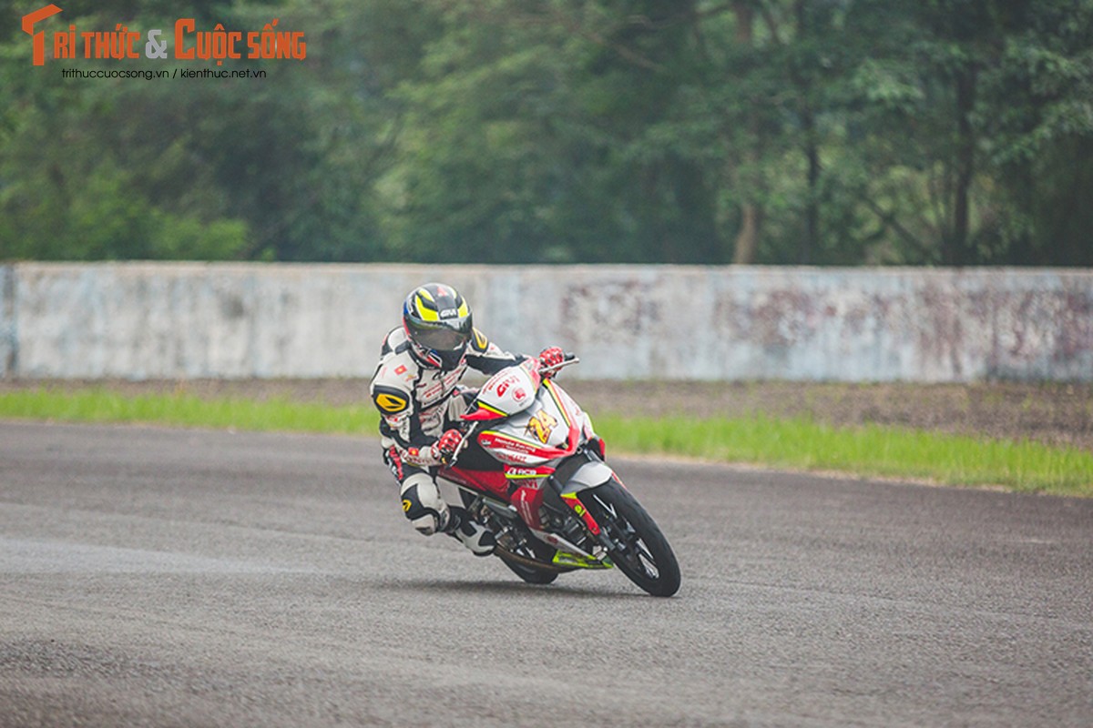 &quot;Soi&quot; xe may Honda Winner Viet Nam do dua sieu khung-Hinh-12