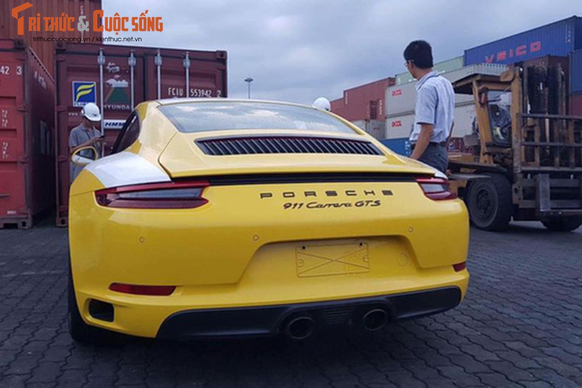 Sieu xe Porsche 911 GTS 2017 gia hon 8 ty ve Viet Nam-Hinh-7