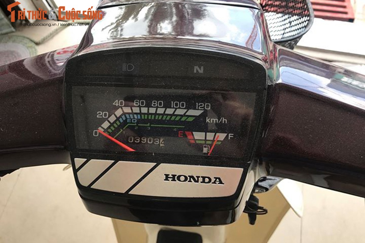 Honda Dream II &quot;trum men&quot; hon 100 trieu tai Sai Gon-Hinh-3