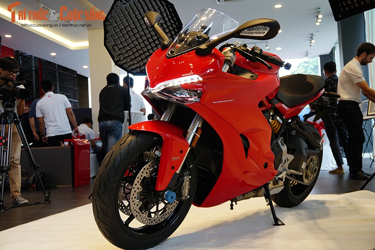 Can canh moto Ducati SuperSport gia tu 513 trieu tai VN-Hinh-13