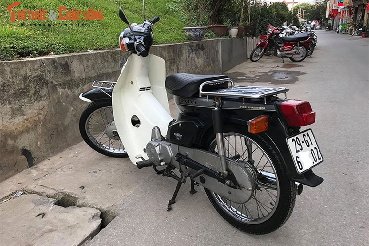 “Huyen thoai” Honda Cub C70 gia 35 trieu dong tai HN-Hinh-10