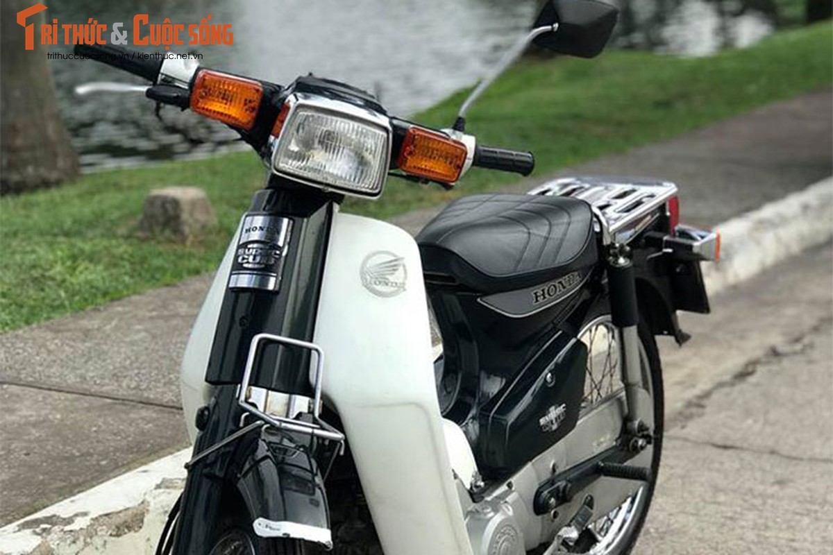 “Huyen thoai” Honda Cub C70 gia 35 trieu dong tai HN-Hinh-11