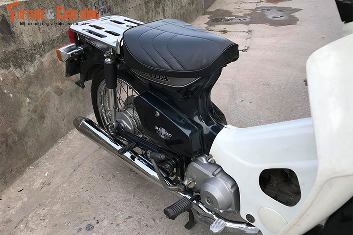 “Huyen thoai” Honda Cub C70 gia 35 trieu dong tai HN-Hinh-5