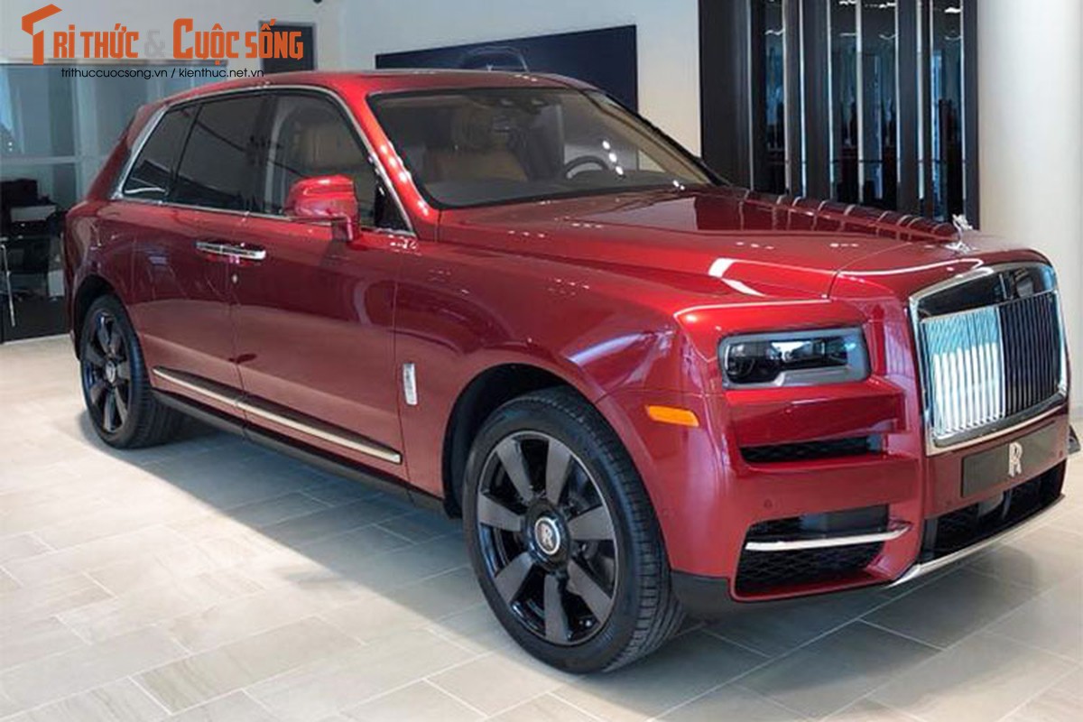 “Soi” Rolls-Royce Cullinan 41,2 ty sap ve tay dai gia Viet