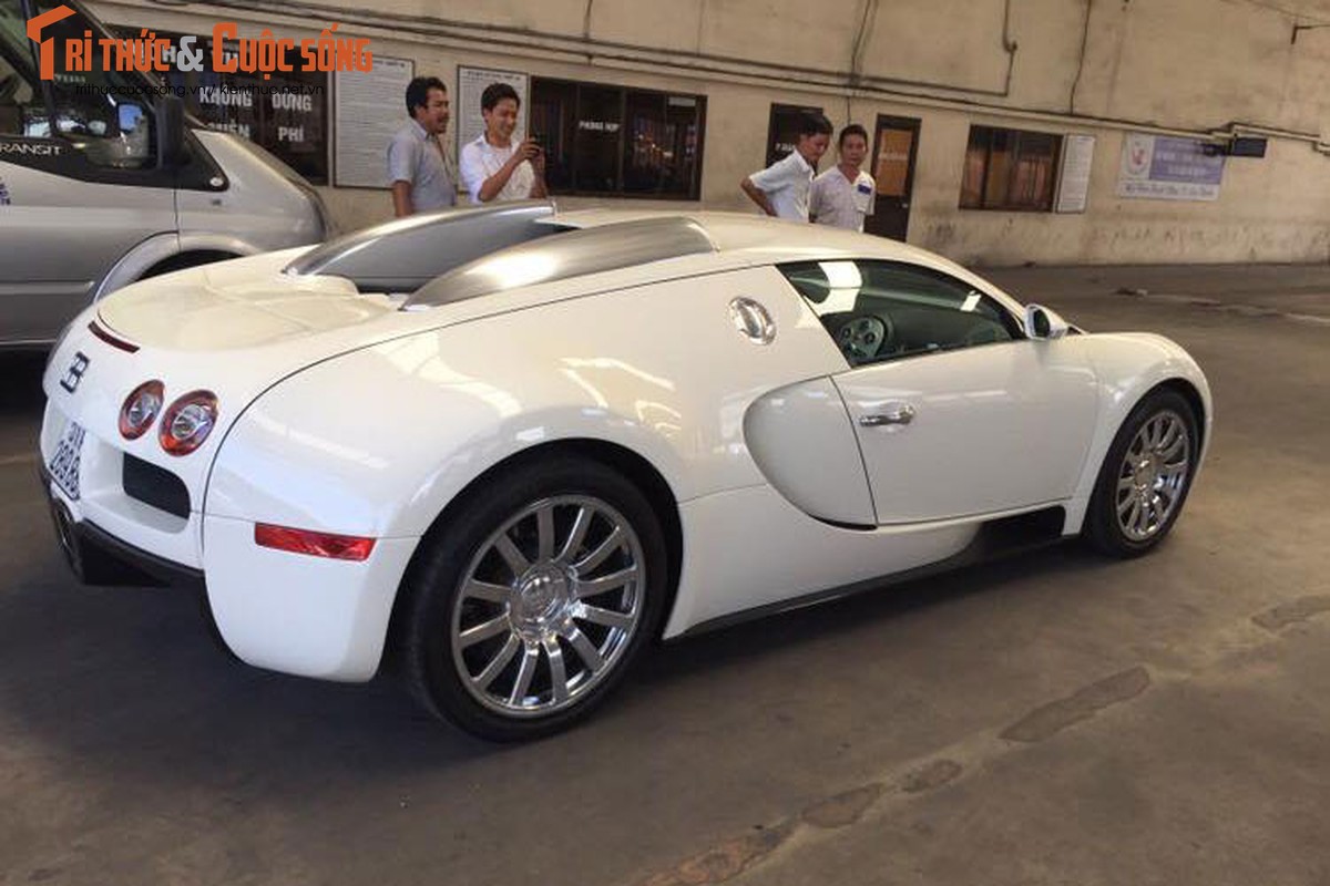 Sieu xe Bugatti 50 ty dong “lam dau” nha Dang Le Nguyen Vu