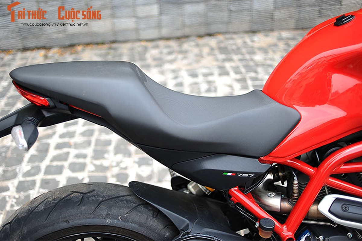 Cam lai “quy nho” Ducati Monster 797 gia 329 trieu tai Viet Nam-Hinh-6