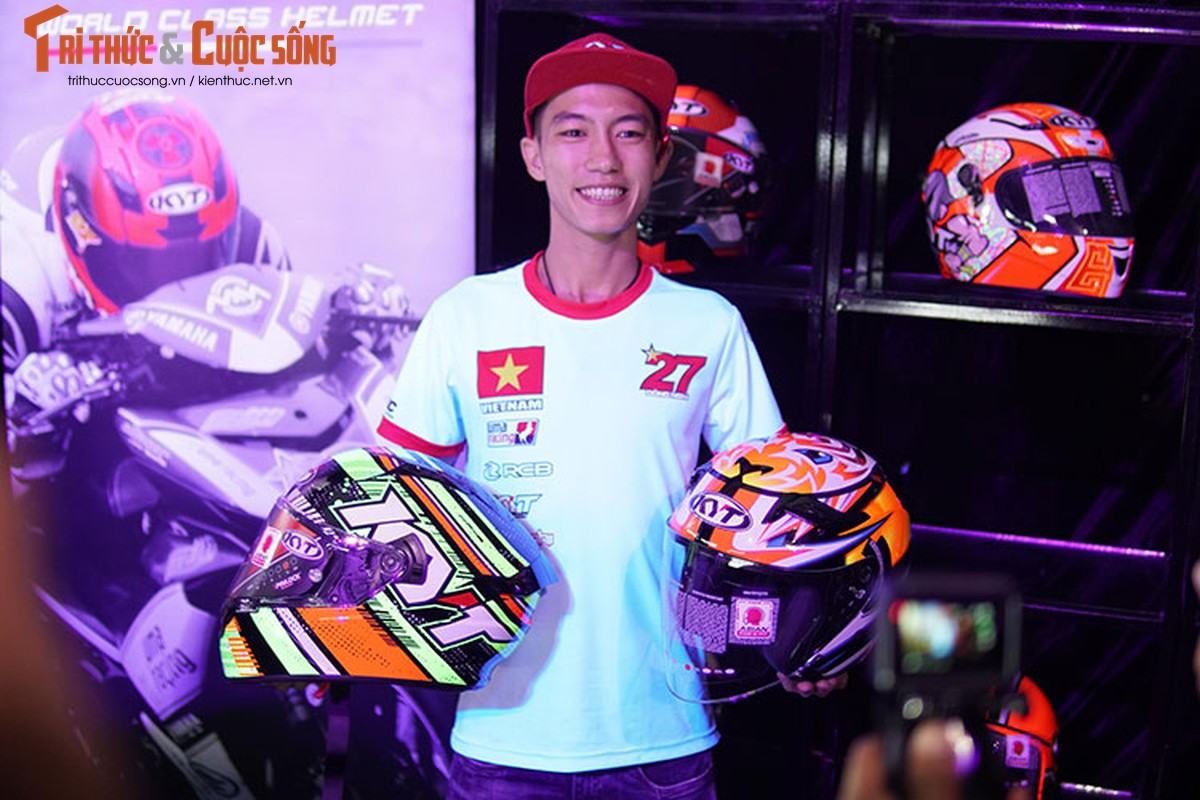 Mu bao hiem KYT Helmet cho moto, xe may den Viet Nam-Hinh-10