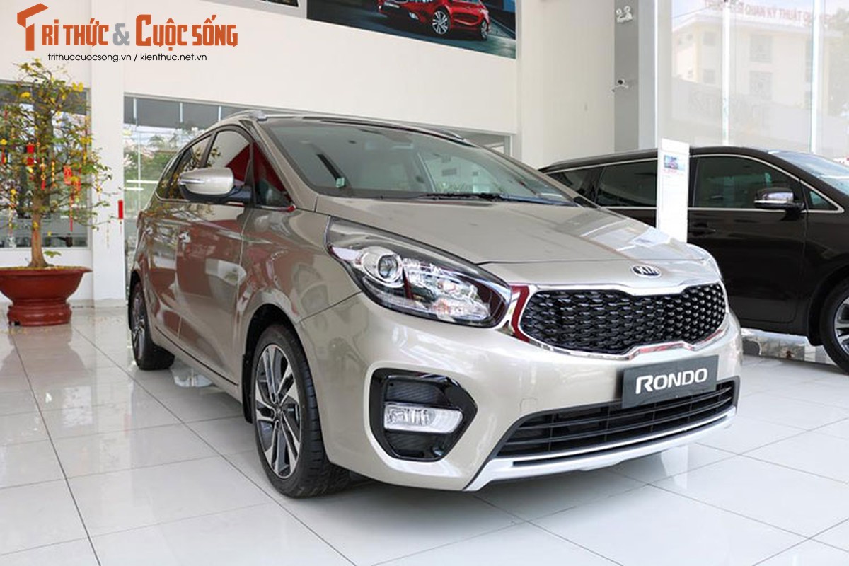 Chi tiet xe KIA Rondo vua giam gia 20 trieu tai Viet Nam