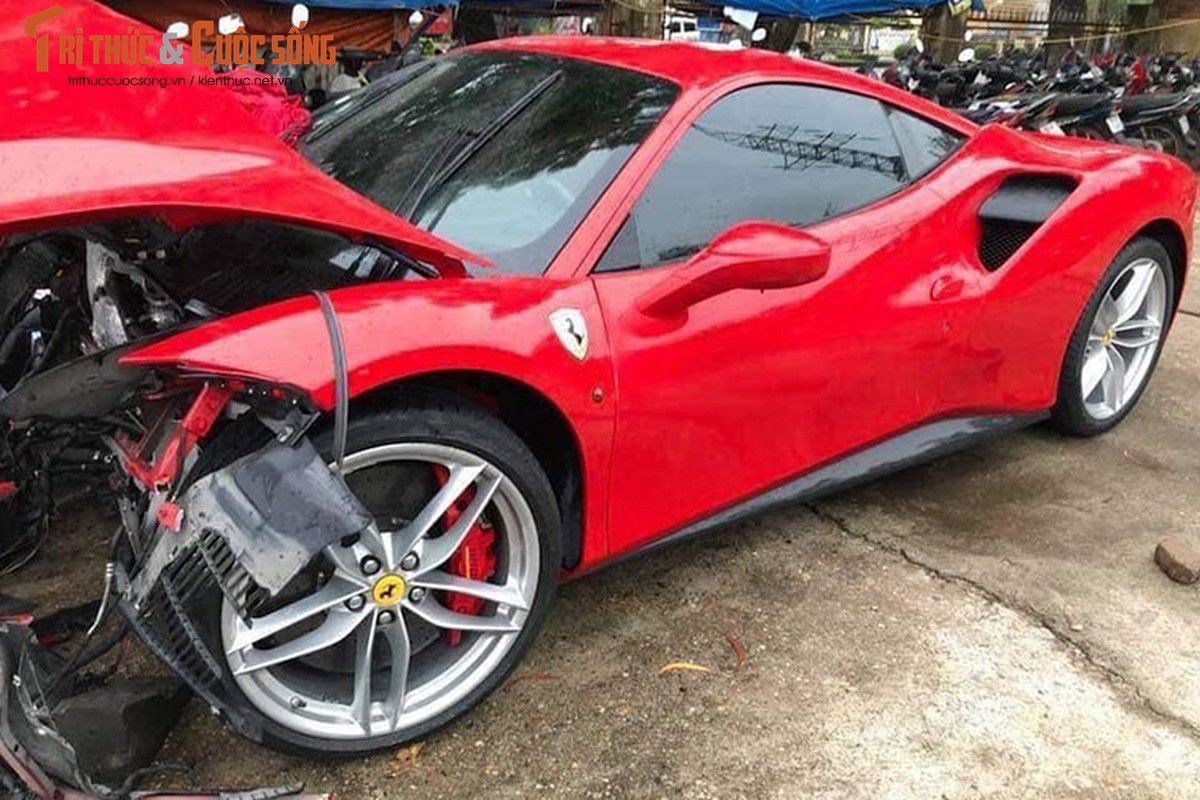 Can canh Ferrari 488 GTB 16 ty cua Tuan Hung “nat dau“