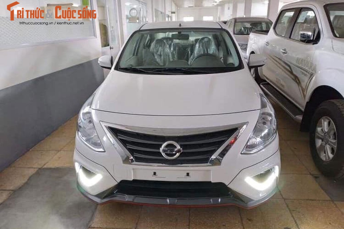 Can canh Nissan Sunny Q-Series 2018 gia re tai Viet Nam-Hinh-2