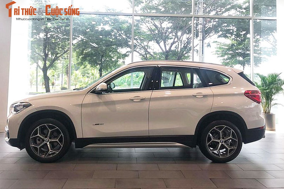 Can canh BMW X1 2018 moi gia 1,8 ty tai Sai Gon-Hinh-2