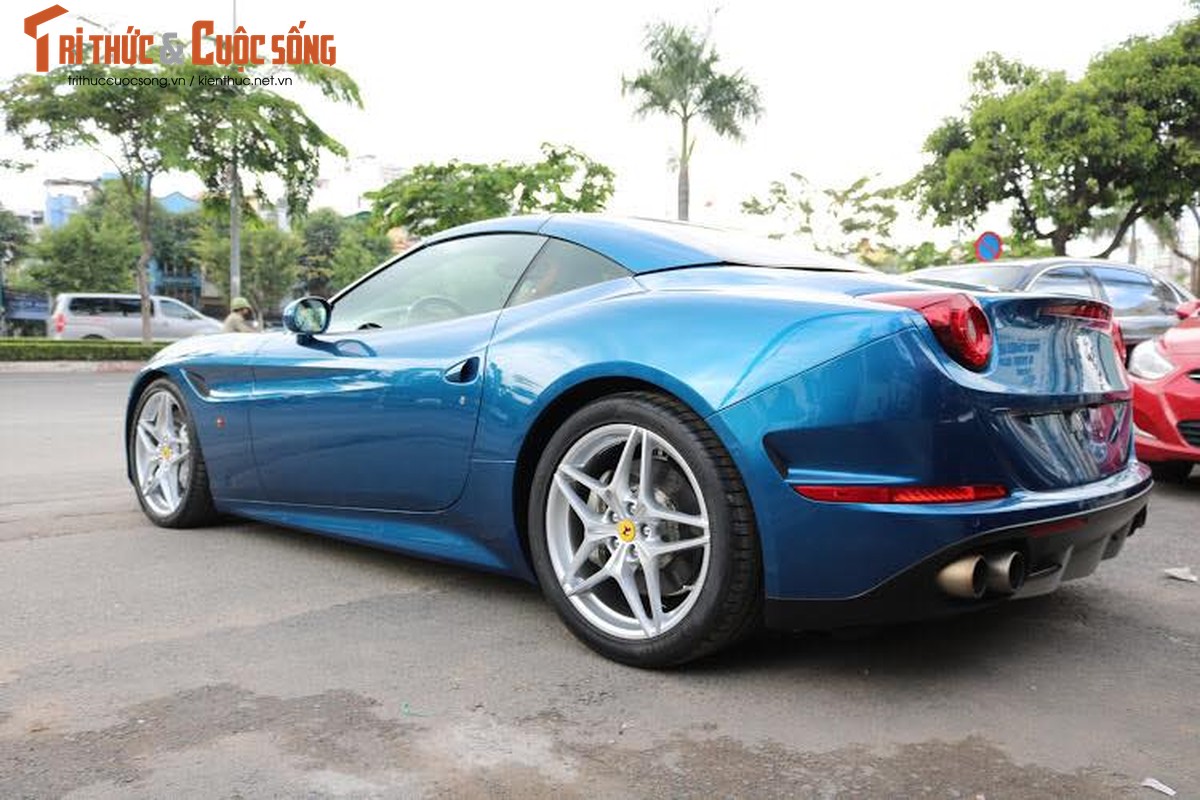 Dai gia Hai Phong tau sieu xe Ferrari California T hon 13,5 ty-Hinh-2