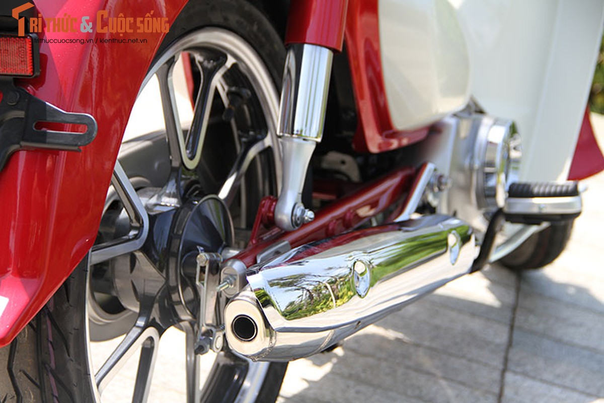 Can canh Honda Super Cub C125 