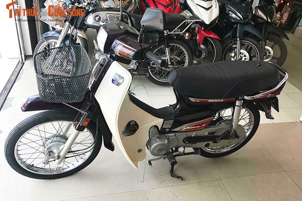 Honda Dream Thai sau 17 nam ban hon 100 trieu o Sai Gon-Hinh-12