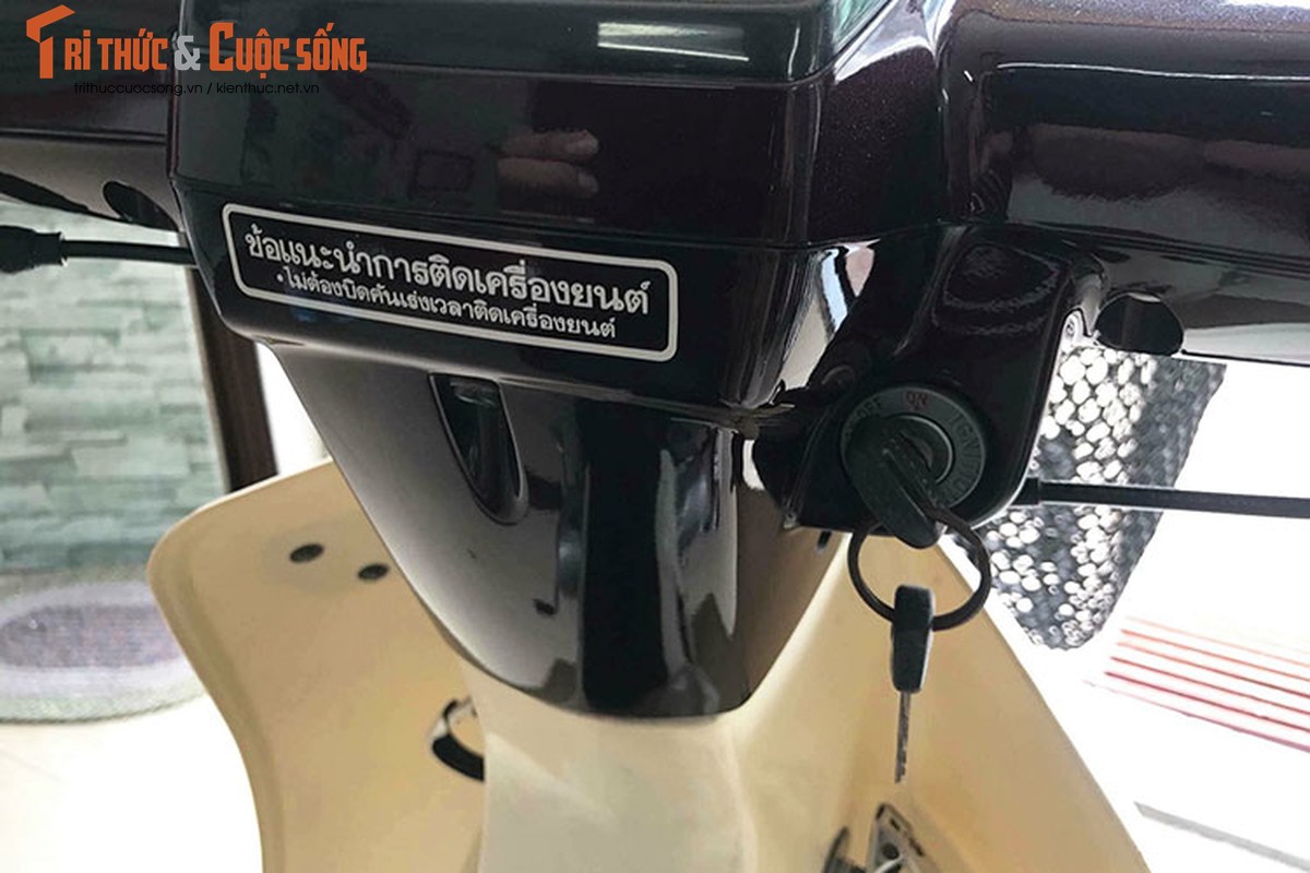 Honda Dream Thai sau 17 nam ban hon 100 trieu o Sai Gon-Hinh-4