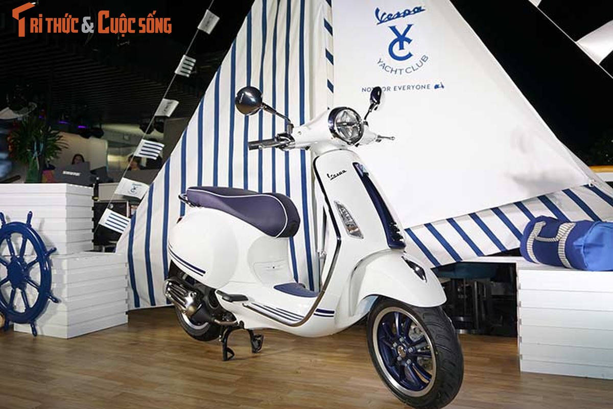 Can canh Vespa Primavera Yacht Club gia 77,5 trieu dong-Hinh-2