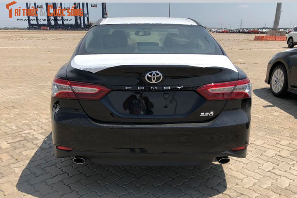 Toyota Camry 2019 un un ve Viet Nam, xe cu 