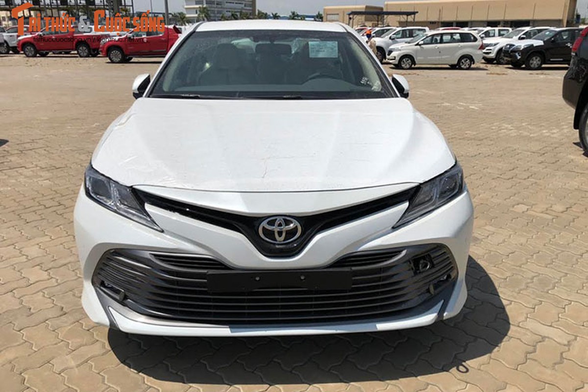 Toyota Camry 2019 un un ve Viet Nam, xe cu 