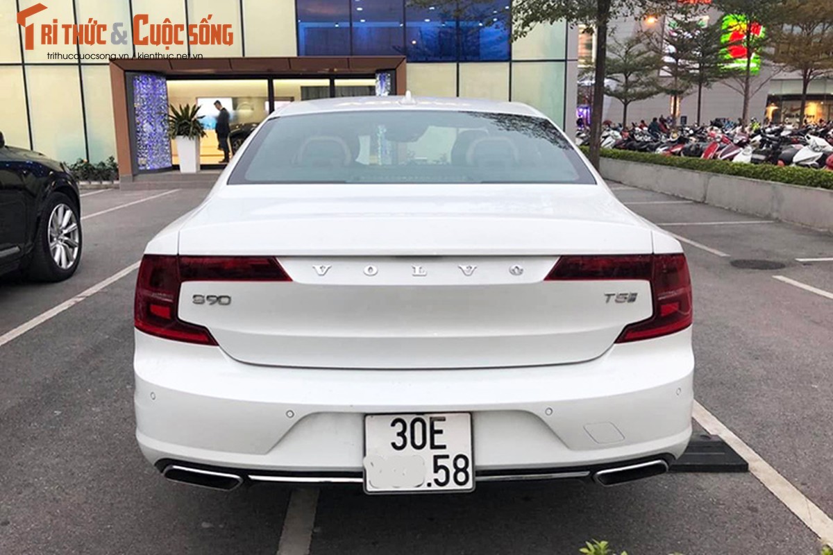 Xe Volvo S90 Inscription dung chan, ban 2,1 ty tai Ha Noi-Hinh-7