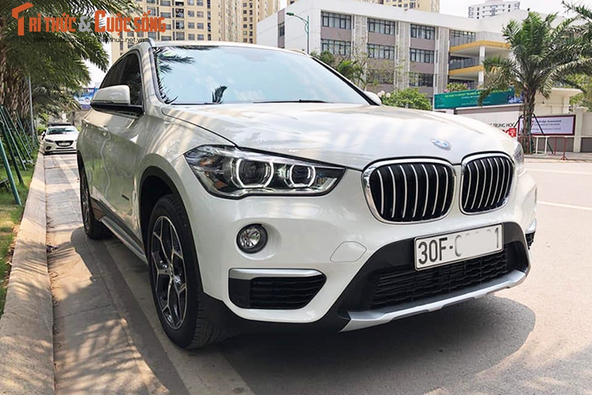 Can canh BMW X1 