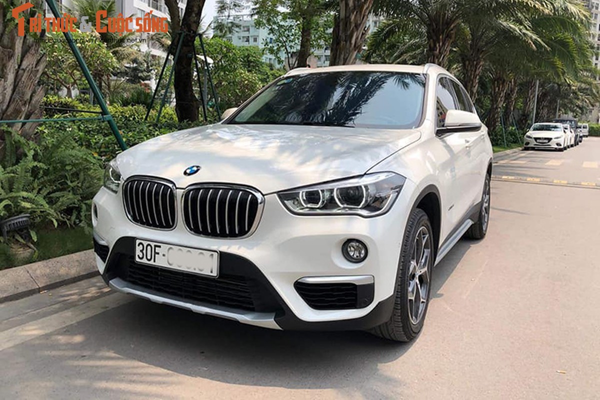 Can canh BMW X1 