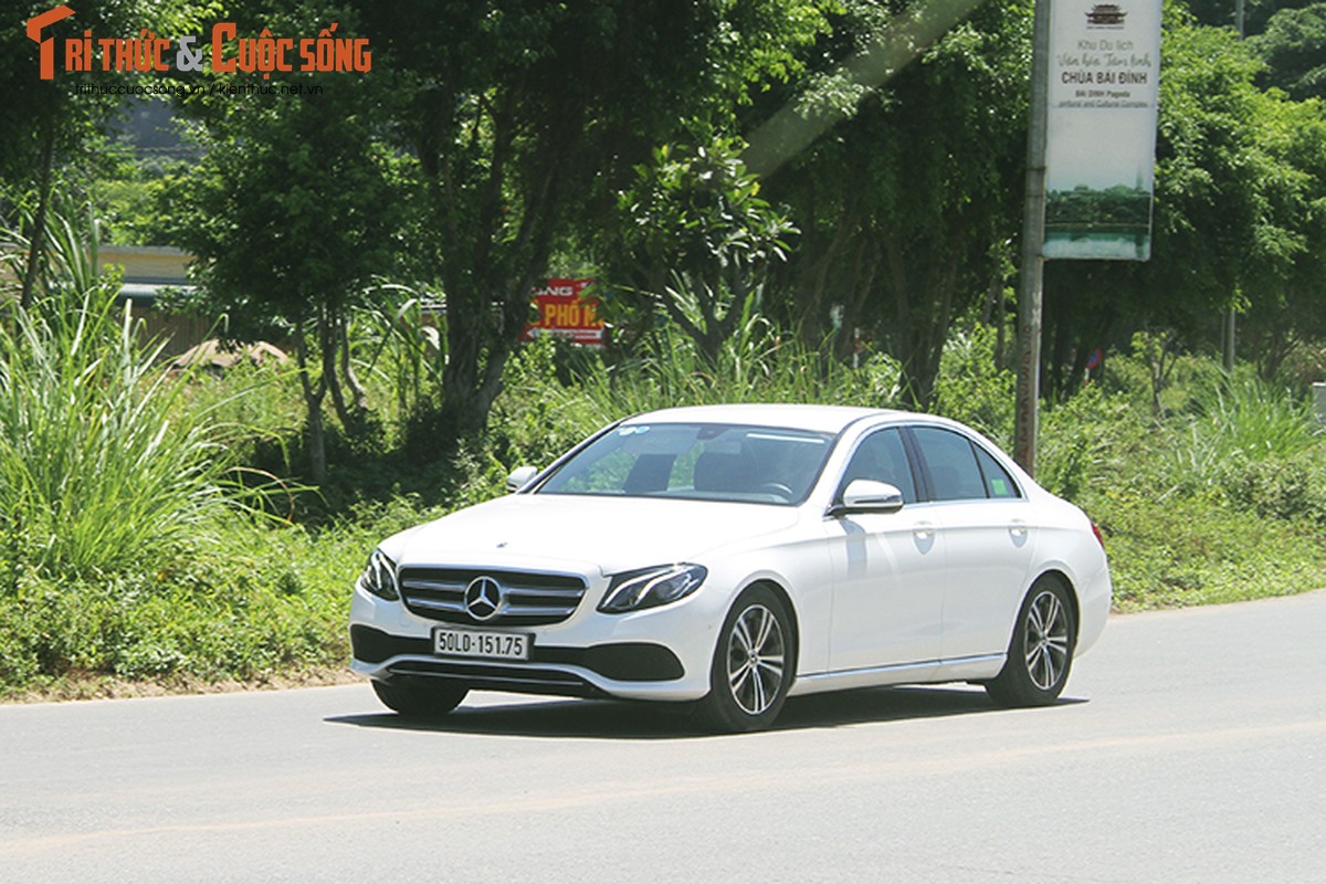 Danh gia Mercedes-Benz E180 2020, hon 2 ty tai Viet Nam-Hinh-15