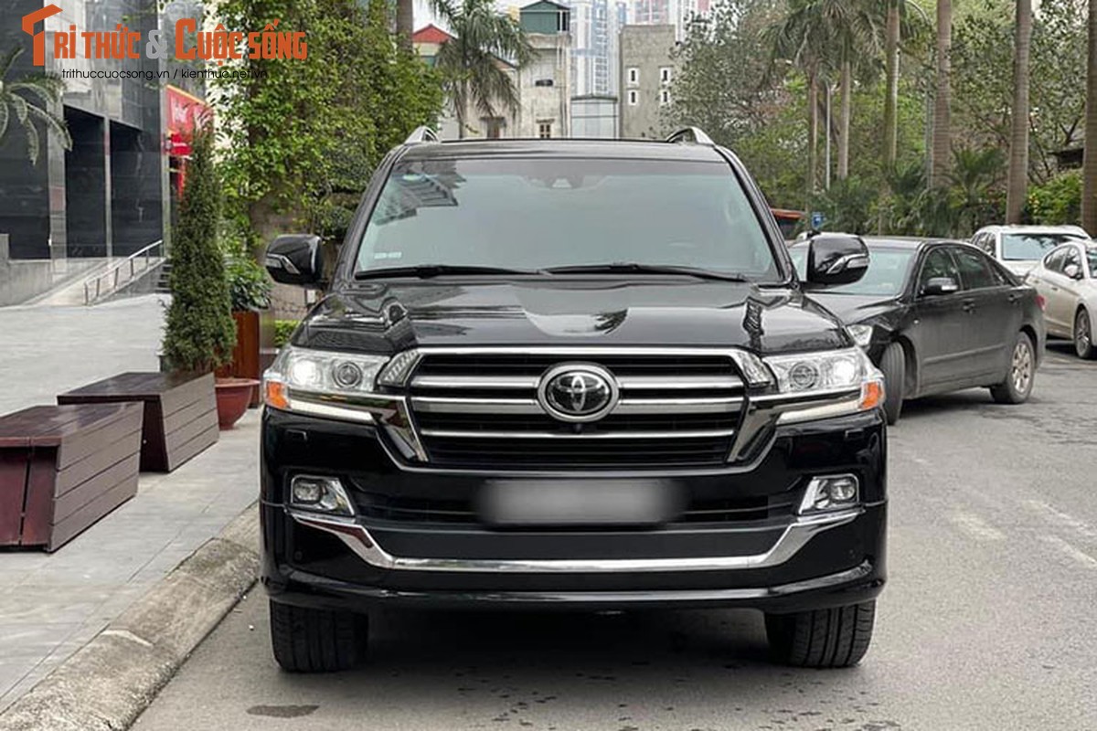 Toyota Land Cruiser cu, dat hon xe 