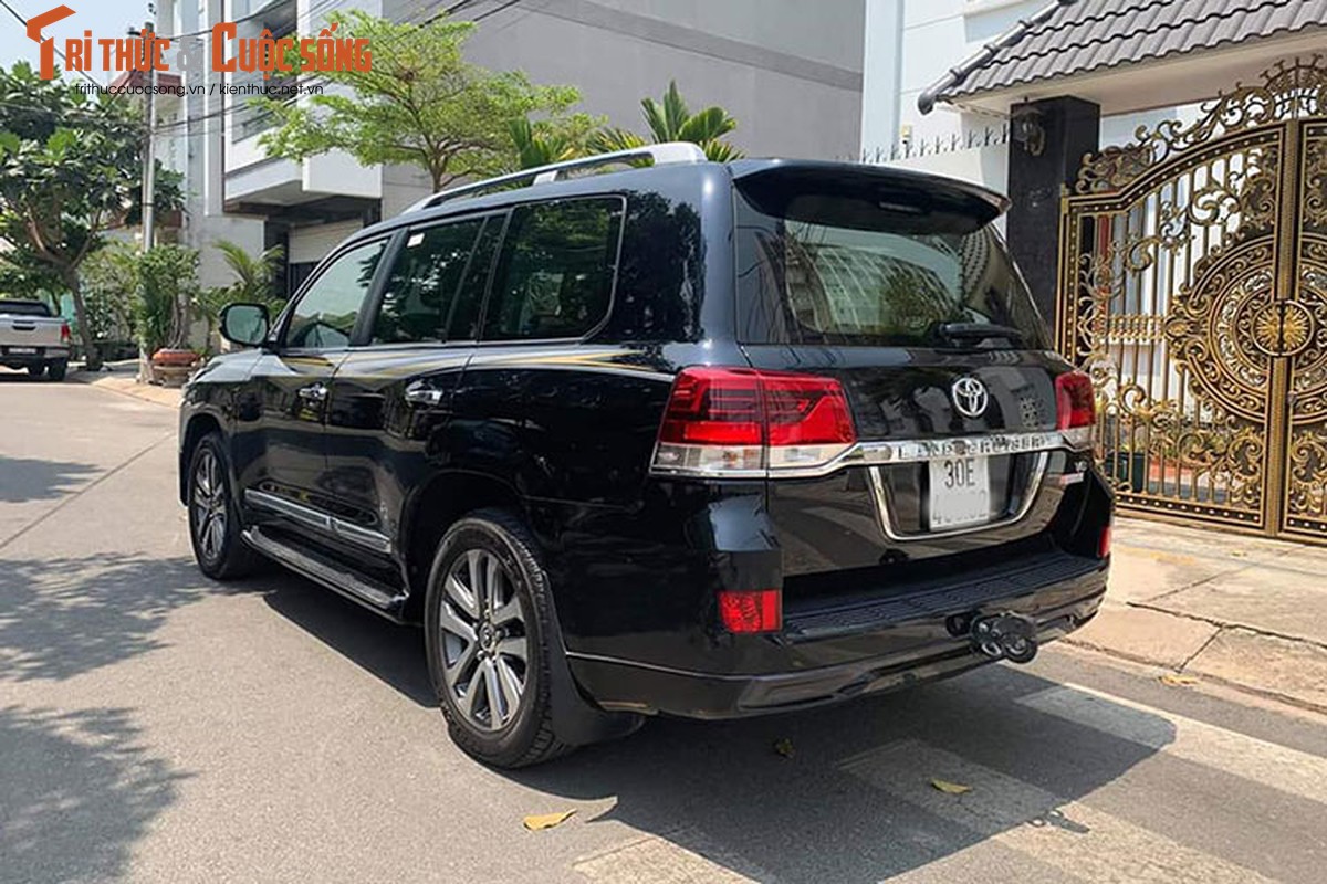 Toyota Land Cruiser cu, dat hon xe 